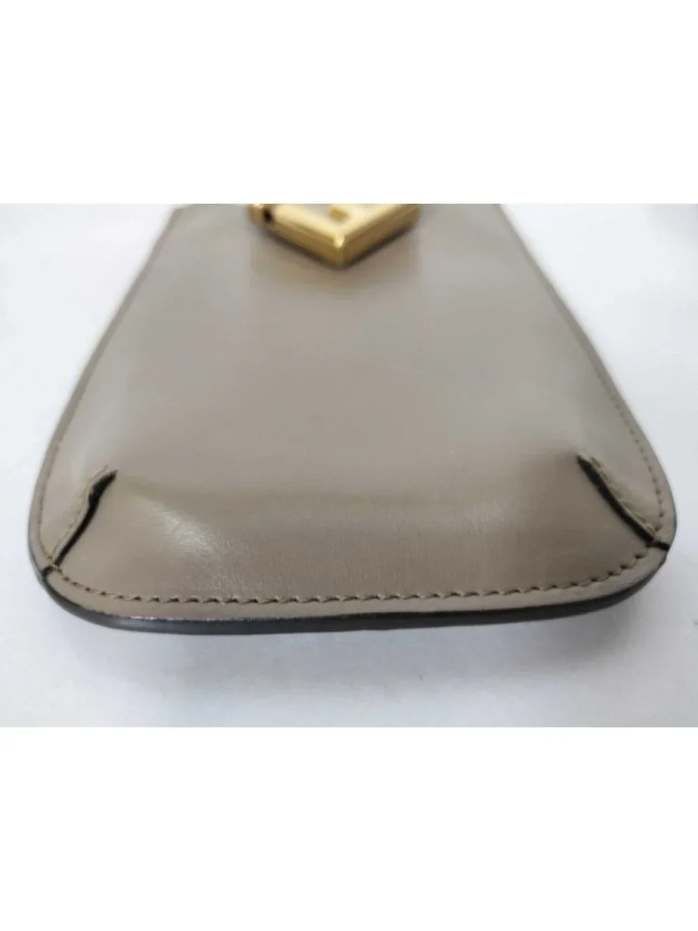 Fendi Shoulder Bag FF Diamond Phonepouch Greige Type Leather Smartphoneshoulder